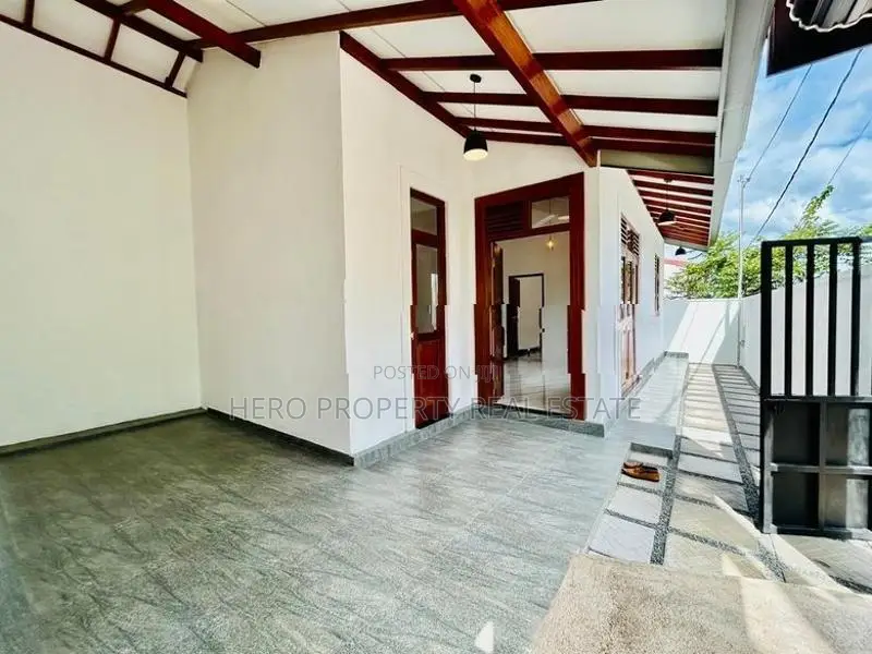 Brand New Quiet House for Sale in Polgasovita