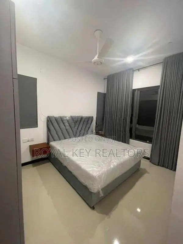 Trizen - 02 Bedroom Furnished Apartment for Rent Colombo