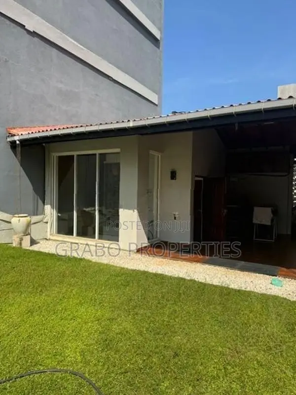 Spacious House furnished for rent in Colombo 3