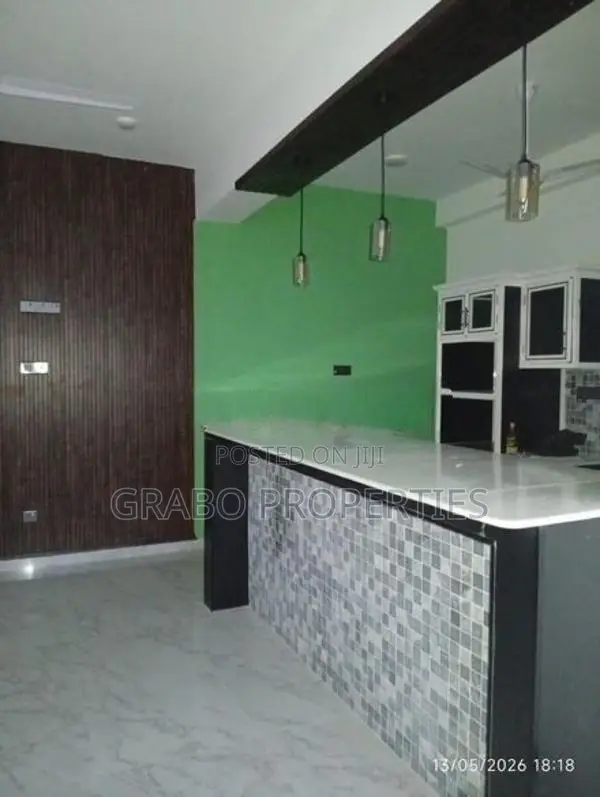 Brand new entire building for rent in Dehiwala