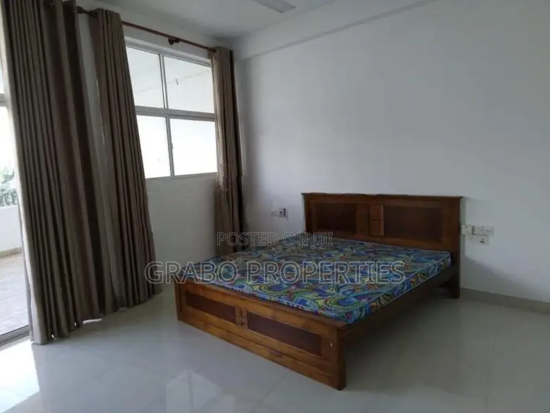 Entire building for rent in Dehiwala