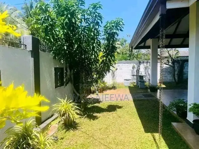 Residential House Rent in Negombo