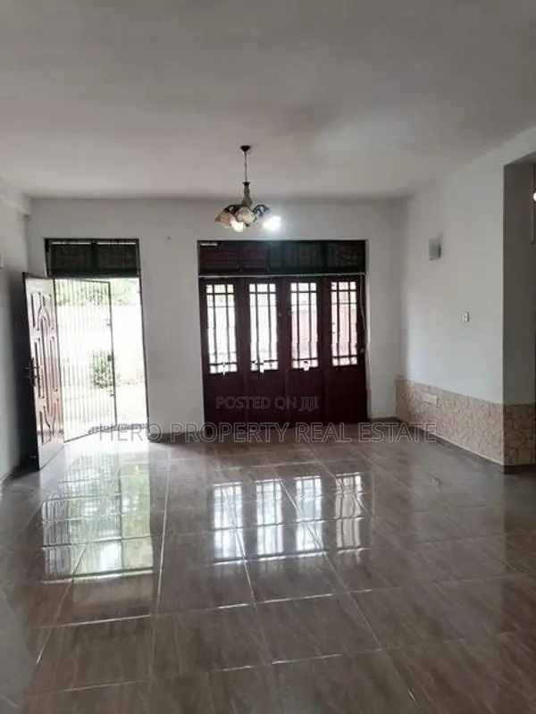 HWR156 - Ground Floor House for Rent in Kirulapana