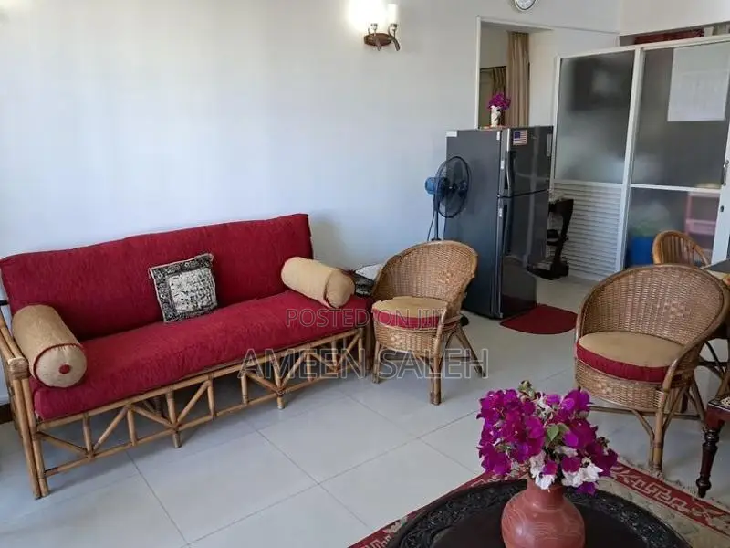Colombo 8 - for Rent Ladies Furnished Single Room in Apt with Security