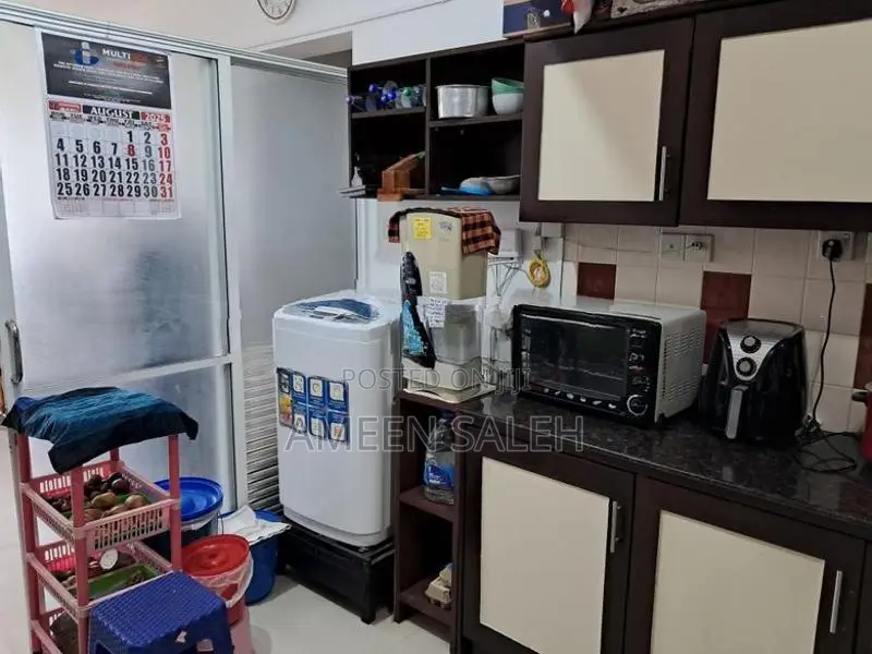 Colombo 8 - for Rent Ladies Furnished Single Room in Apt with Security
