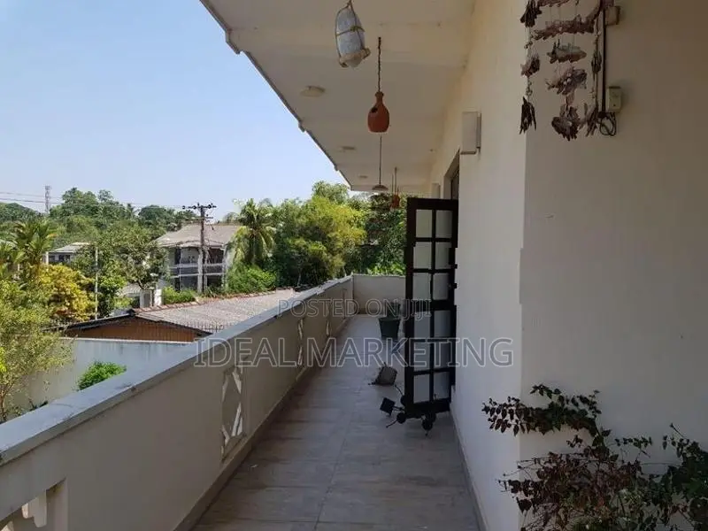 04 Bedroom House for Rent - Boralesgamuwa