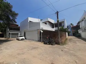Fully A/C House For Rent in Gregory's Road Colombo 07 [ 657C/1 ]