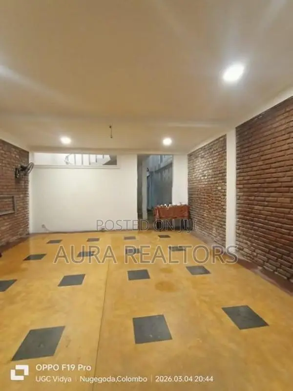Bulding for Sale in Embuldeniya Junction ( P-129)