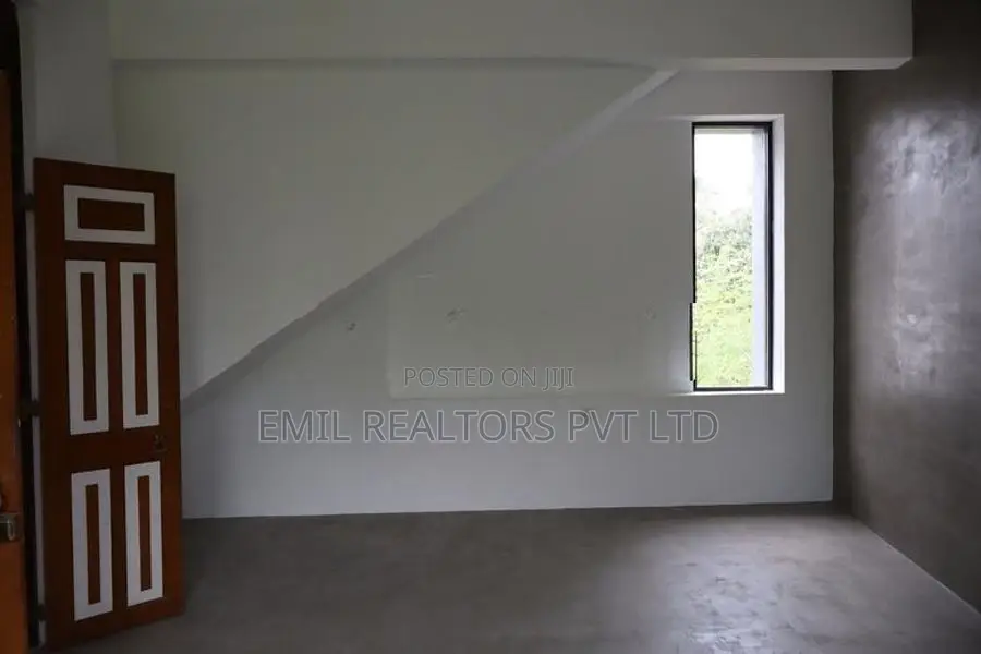 House for Rent – Boralesgamuwa (EM216RN)