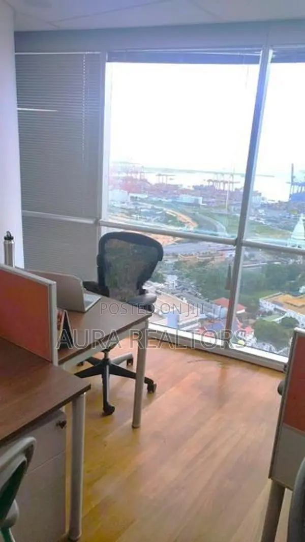 Office space for rent in Colombo 1 World Trade Center ( p-150)