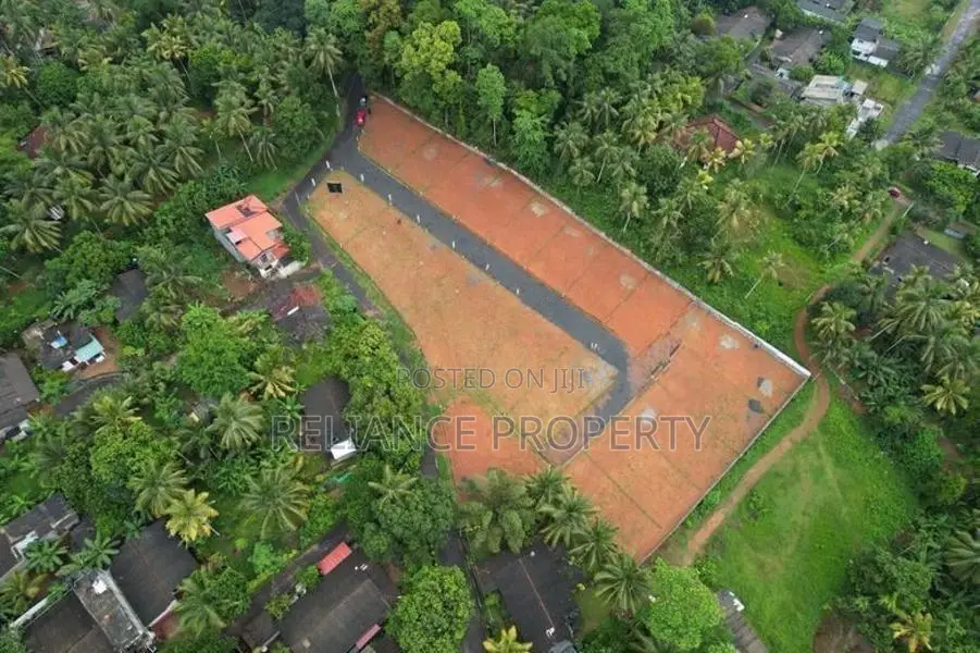 Luxury Land Plot in Homagama