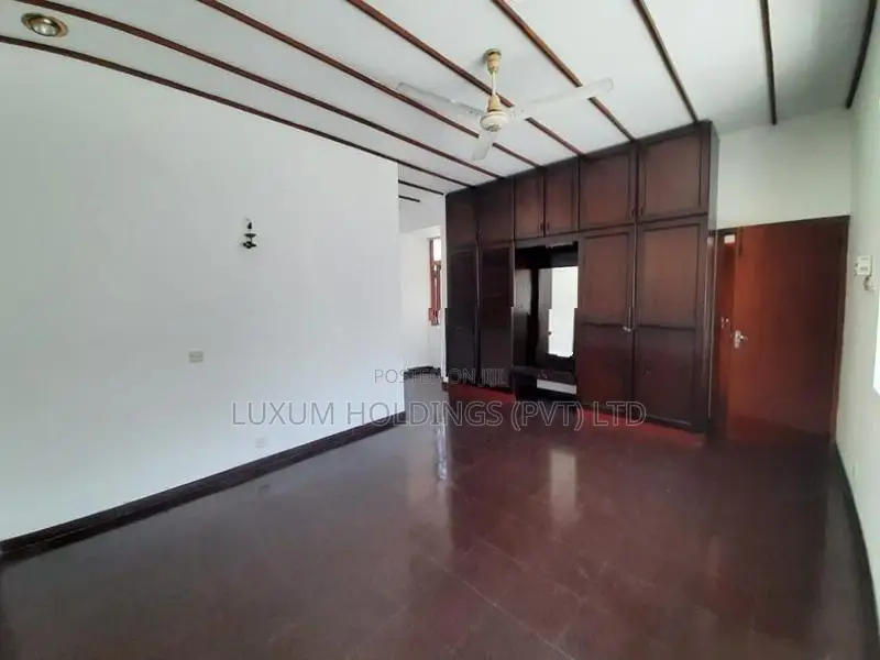Fully A/C House For Rent in Gregory's Road Colombo 07 [ 657C/1 ]