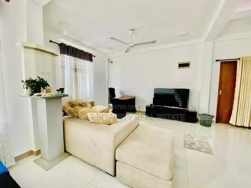 Full Furnished - Modern House for Rent in Kottawa