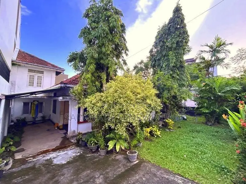 Old House For Land Value Dehiwala Waidya Road Closer to Galle Rd