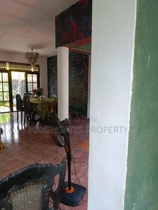 single storey house sale Ja ela - 14 perches