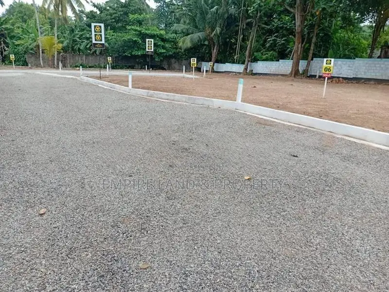 පිළියන්දල 157 පාරට 500m දුරින් අගනා නේවාසික බිම් කොටස්