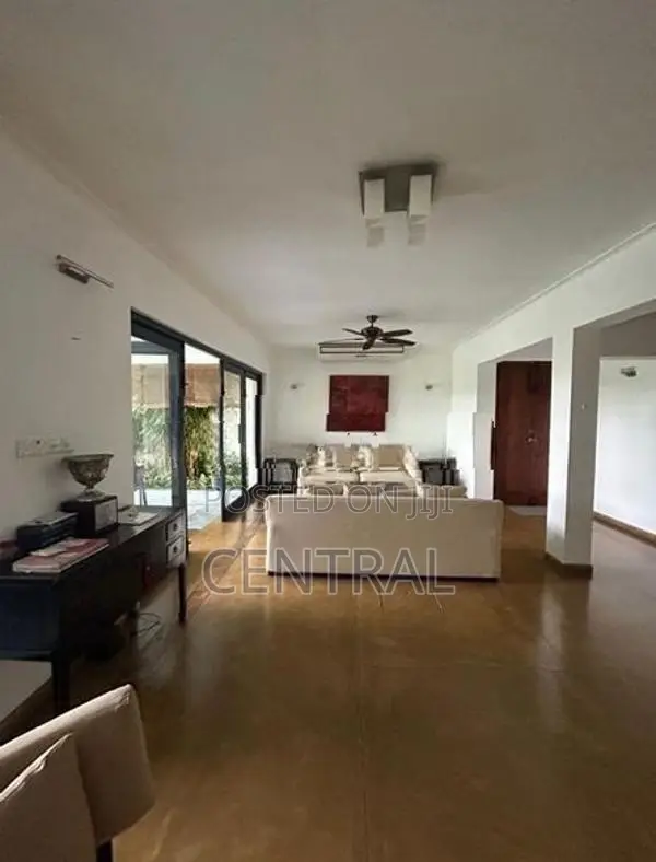 House for Sale in Battramulla (C7-7987)