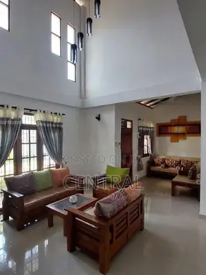 House for Sale in Ja-Ela (C7-10244)