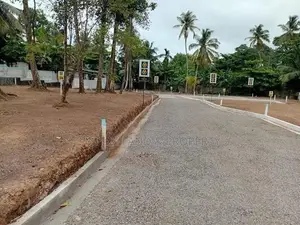 පිළියන්දල 157 පාරට 500m දුරින් අගනා නේවාසික බිම් කොටස්