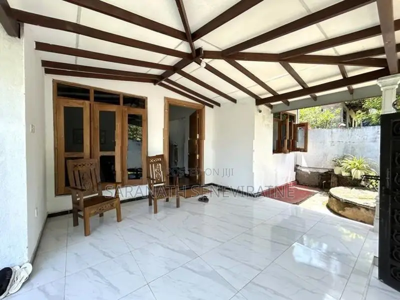 House in Kahathuduwa Kesbewa