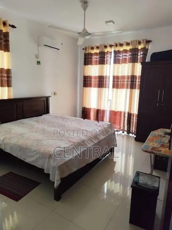 Luxury 2 Bedroom Apartment for sale in Sampath Residencies (C7-10235)