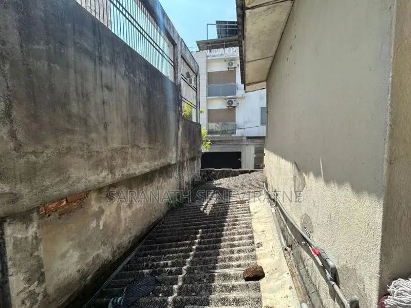 House For Land Value Sale in Colombo 6 Wellawatte