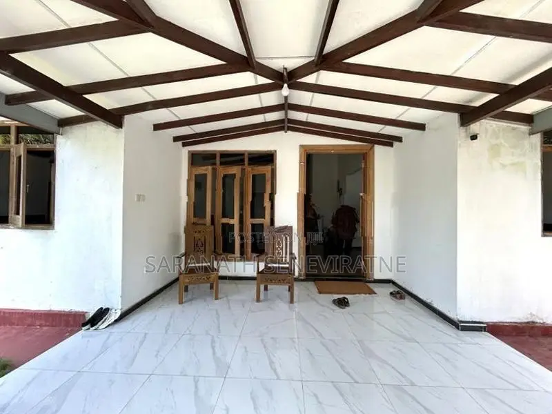 House in Kahathuduwa Kesbewa