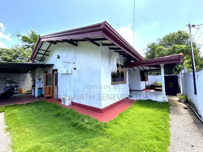 House in Kahathuduwa Kesbewa