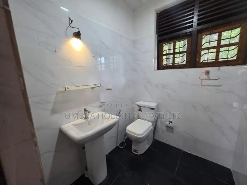 Office For Rent In Colombo 08 - 2123U