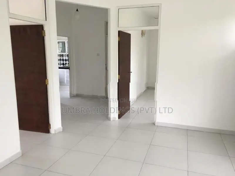 House For Rent In Close to Pitthala Junction Colombo 3 - 3953U/1