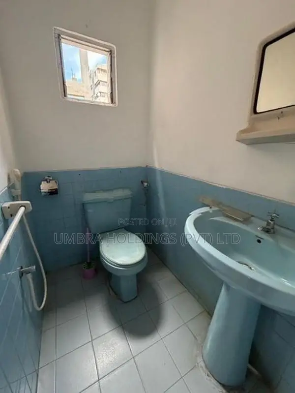 House For Rent In Close to Pitthala Junction Colombo 3 - 3953U/1
