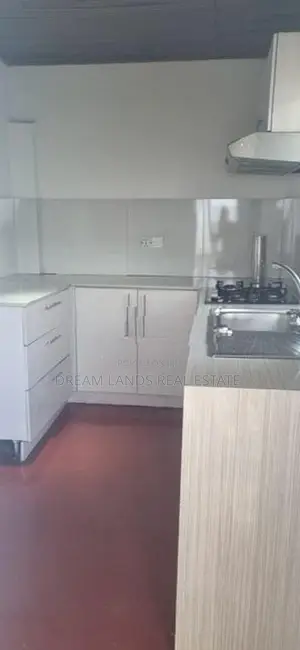 Upper floor for rent pitakotte
