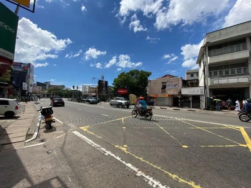 Old House Land Value - 50 Meters Away From Nugegoda Junction Commercia