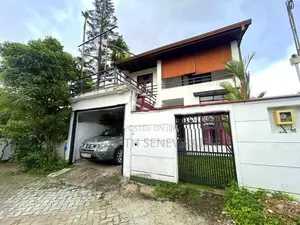 2 Storied House From Between Boralesgamuwa & Maharagama Junctions