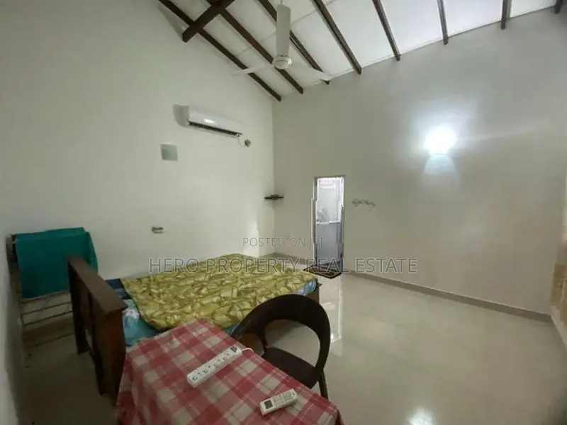 Modern Single Storey House for Sale in Piliyandala
