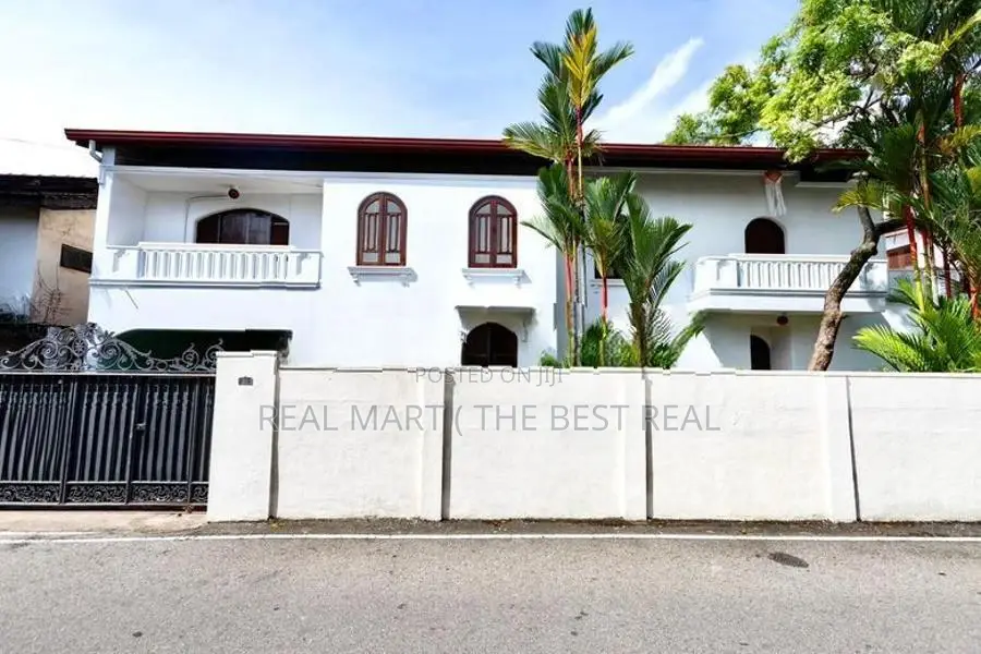 NUGEGODA : 7-BR (19.75P) LUXURY HOUSE FOR SALE