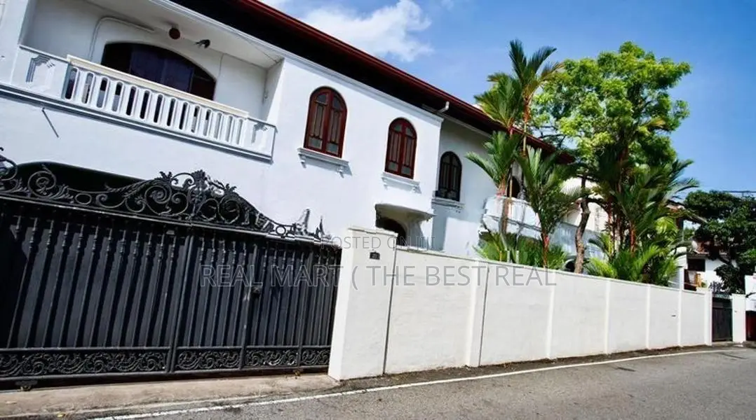 NUGEGODA : 7-BR (19.75P) LUXURY HOUSE FOR SALE