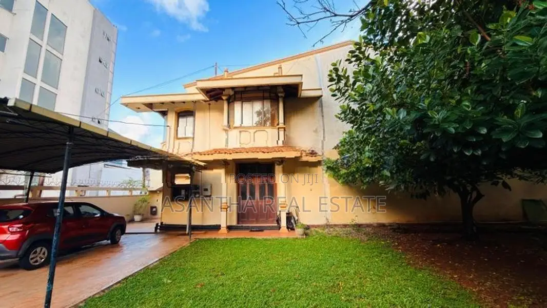 (AF10) 02 Story House With 27.4 P Sale At Nawala