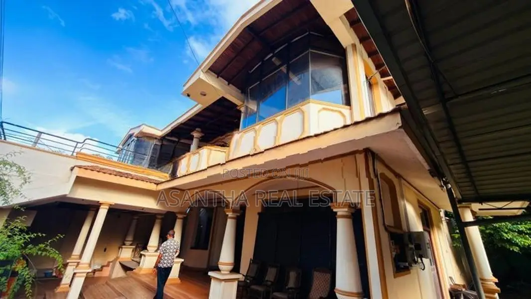 (AF10) 02 Story House With 27.4 P Sale At Nawala