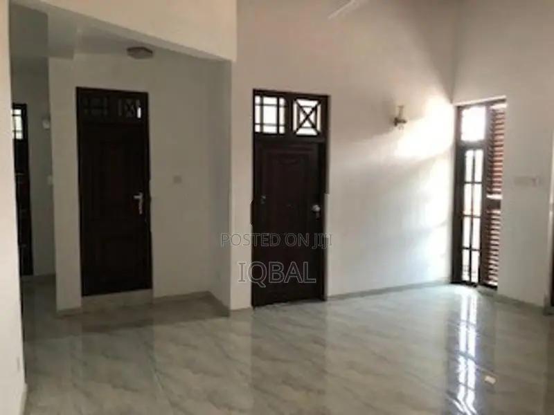 Luxury Upstair House (2nd Floor) Mount Lavinia