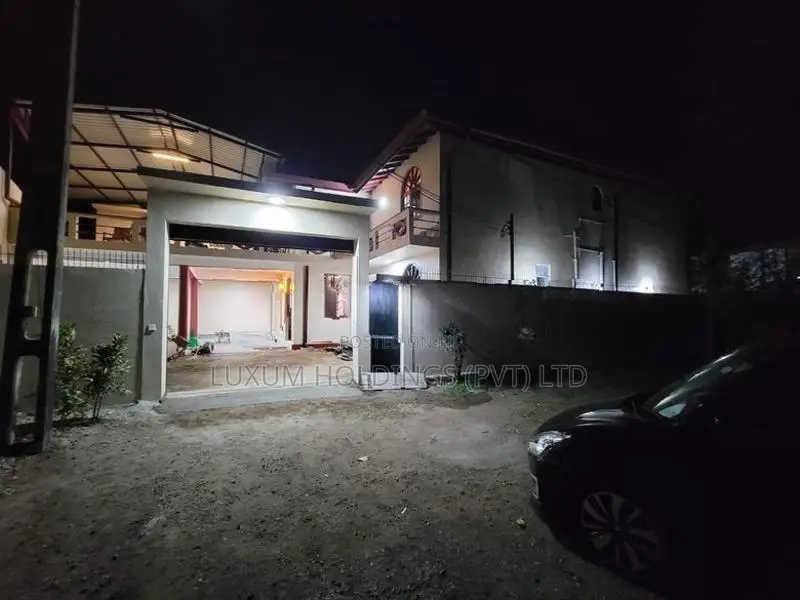 08 Rooms House For Rent Off Overseas school Battaramulla [ 2134C ]