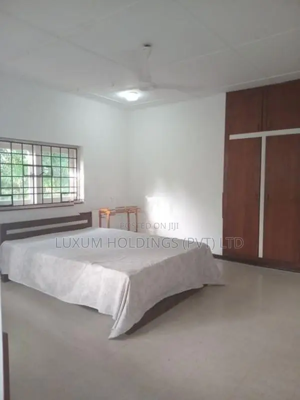 Super Luxury House for Rent in Torrington Avenue Colombo 07 [ 2222C ]