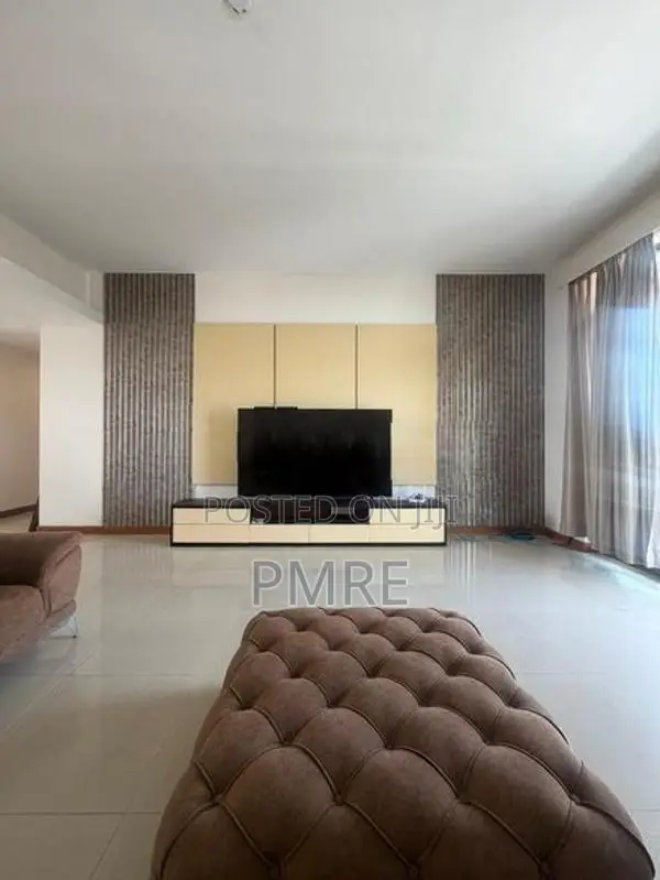 4BR apartment for Rent at Havelock City
