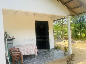 Hiuse and 58p land for sale Bolatha Ja-ela