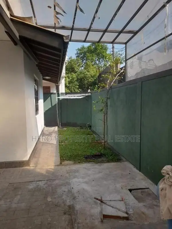 HWR200 - Modern House for Rent in Rajagiriya