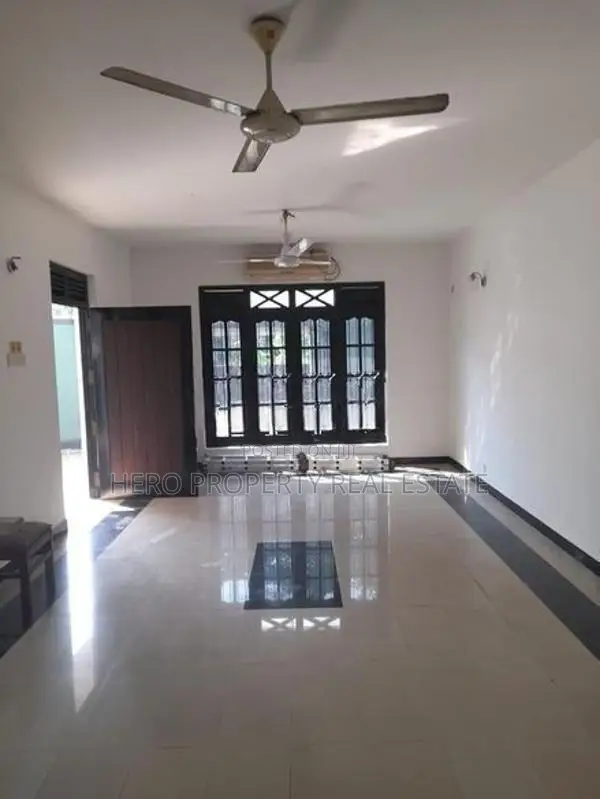 HWR200 - Modern House for Rent in Rajagiriya