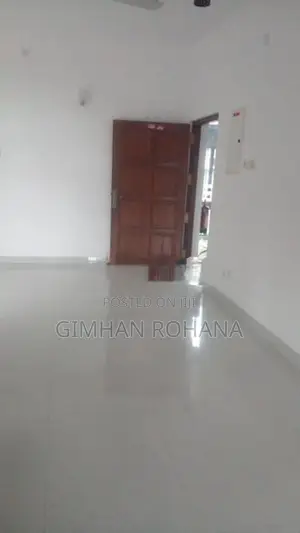 3 Bedrooms House For Rent Rathmalana