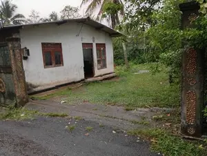 Land with a house For Sale in Kaduwela (SSPL-470)