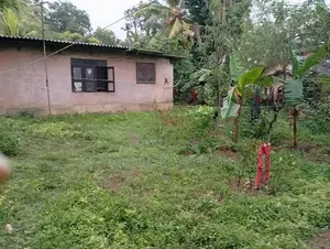Land with a house For Sale in Kaduwela (SSPL-470)