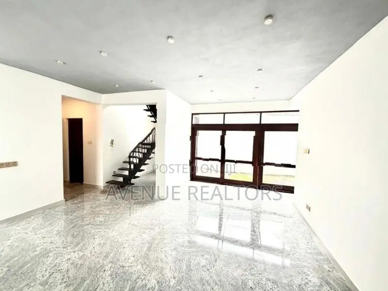 10 Perch Brand New 5BR House for Sale in Kaduwela (HS4721)
